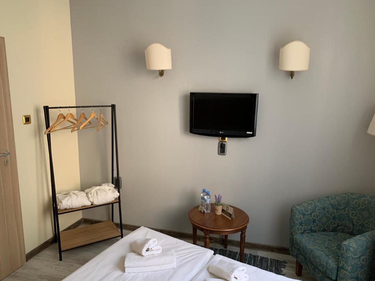 Guest Rooms Donovi Βάρνα Εξωτερικό φωτογραφία
