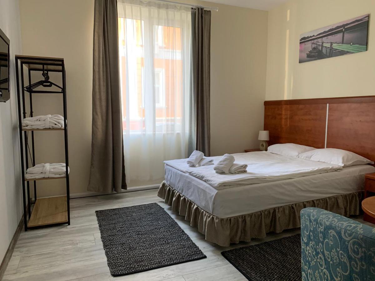 Guest Rooms Donovi Βάρνα Εξωτερικό φωτογραφία