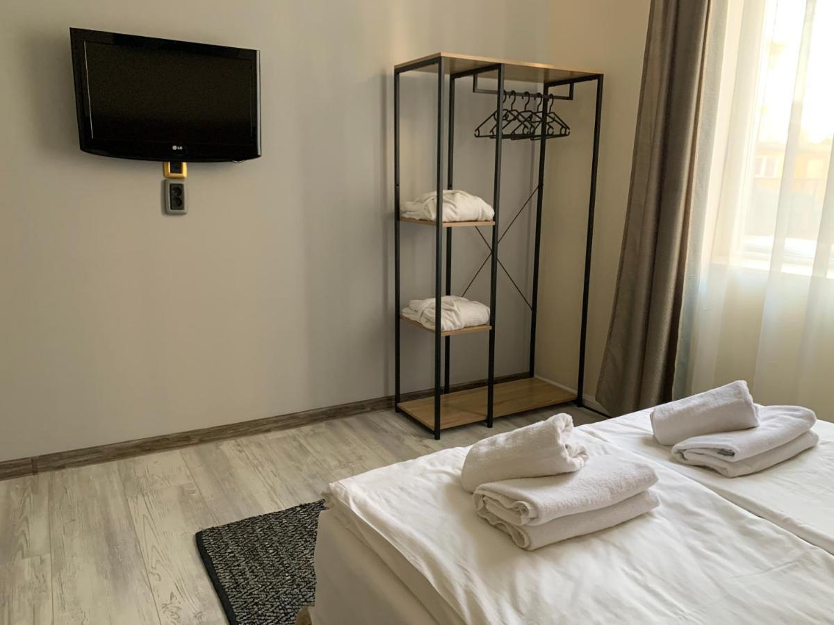 Guest Rooms Donovi Βάρνα Εξωτερικό φωτογραφία