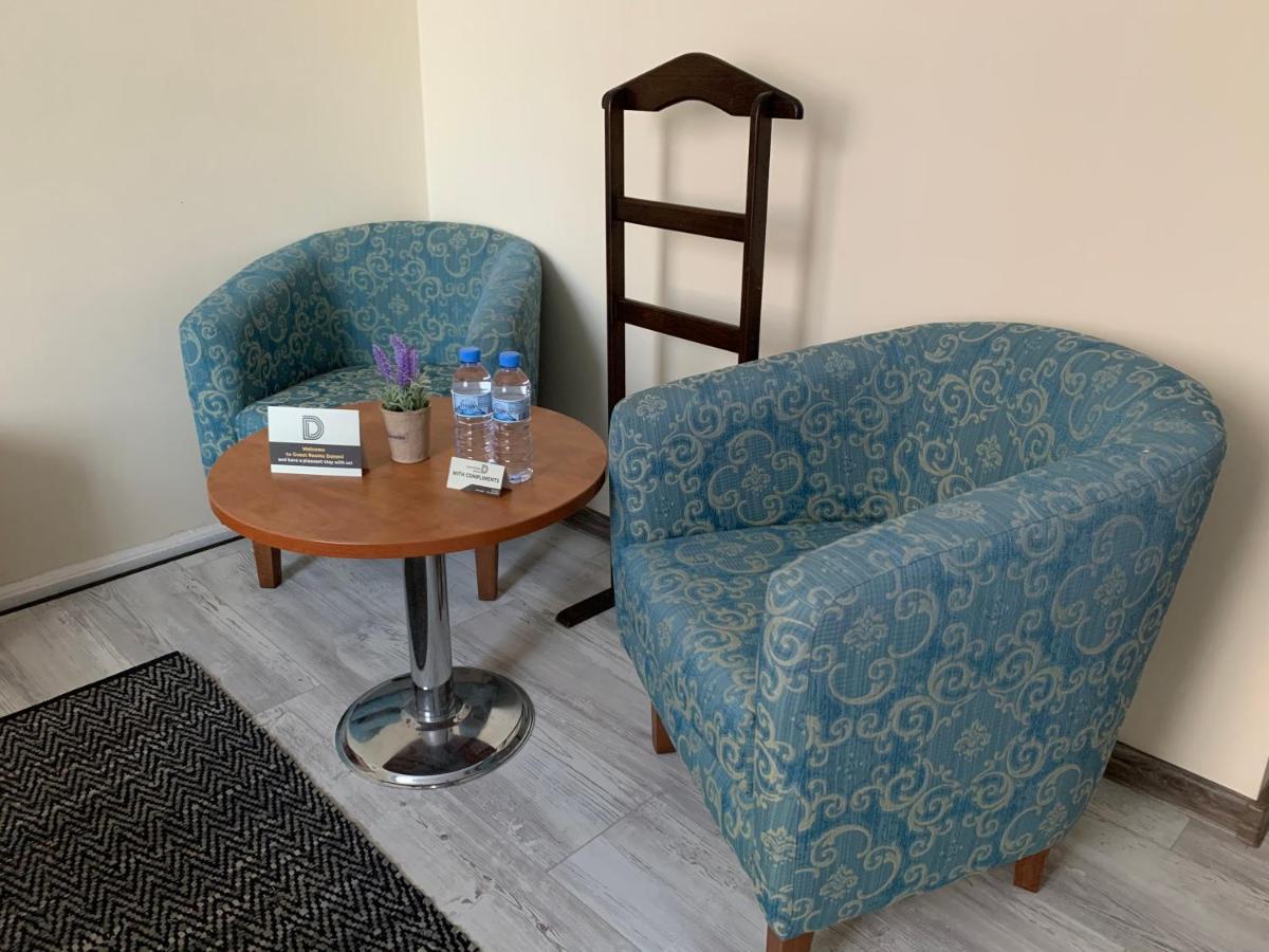 Guest Rooms Donovi Βάρνα Εξωτερικό φωτογραφία