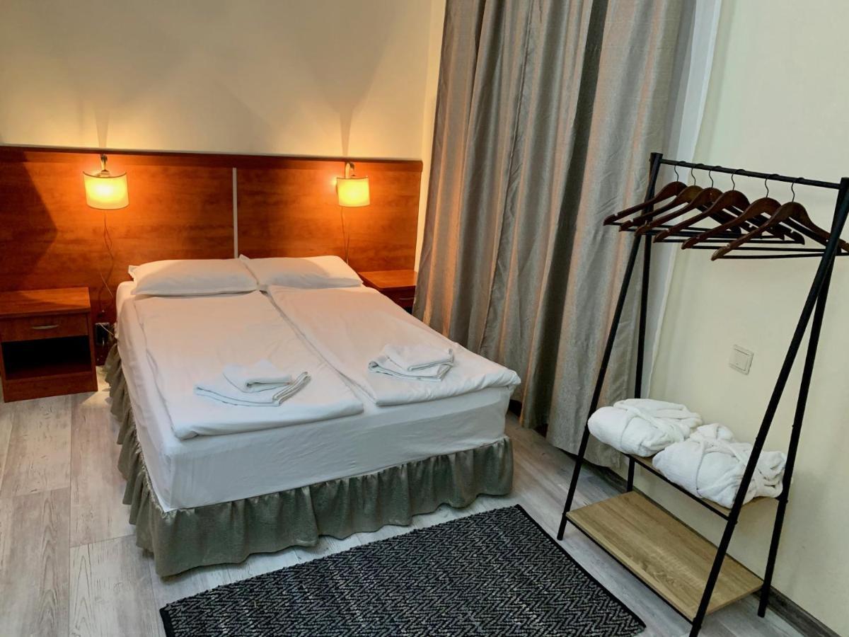 Guest Rooms Donovi Βάρνα Εξωτερικό φωτογραφία