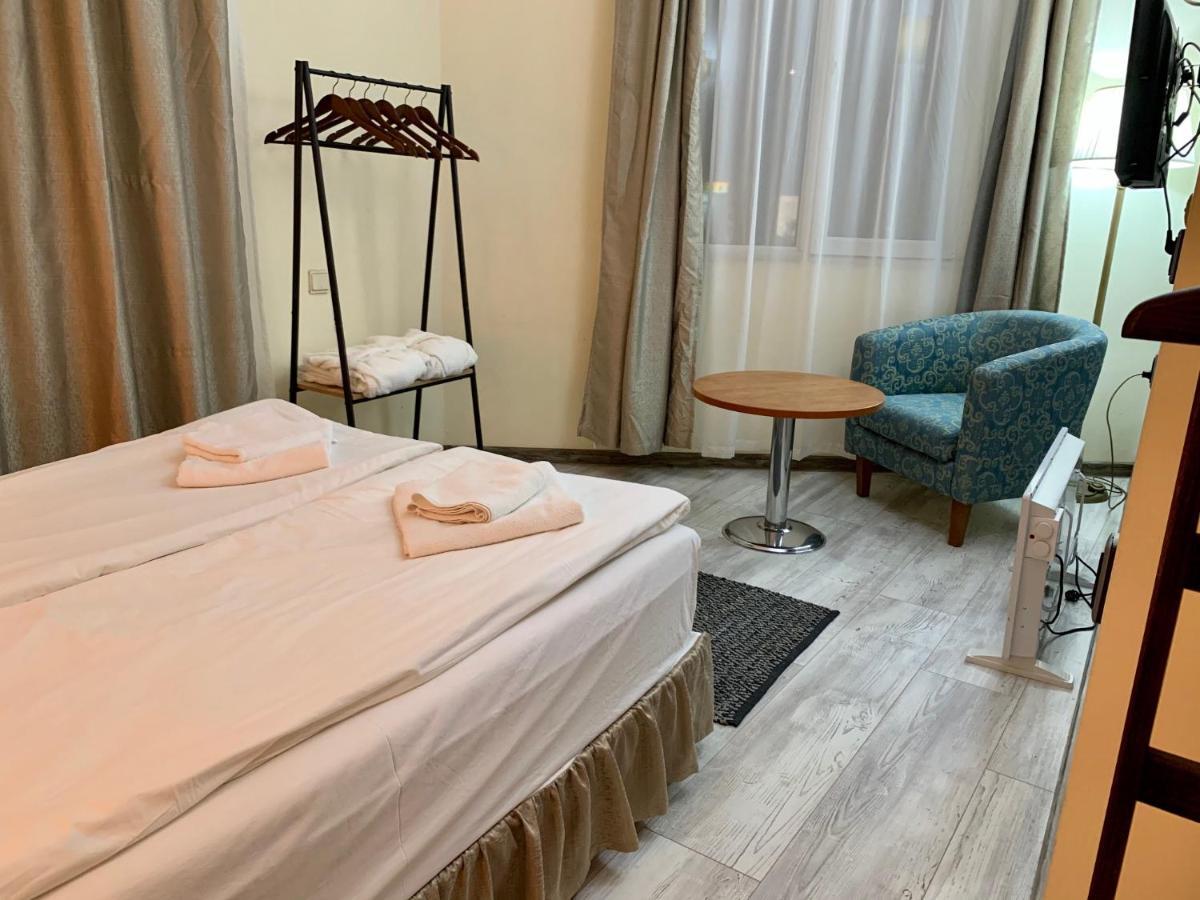 Guest Rooms Donovi Βάρνα Εξωτερικό φωτογραφία