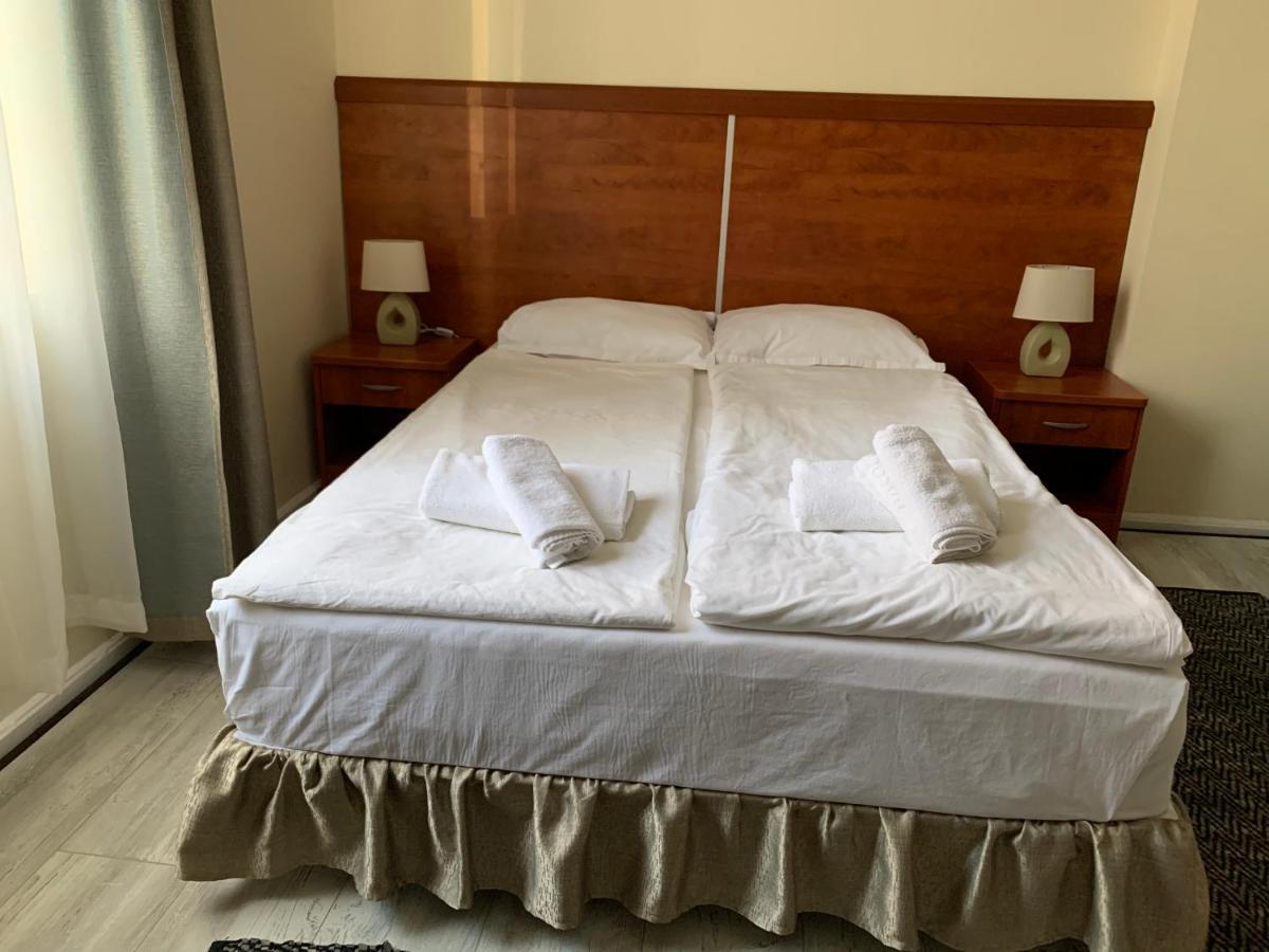 Guest Rooms Donovi Βάρνα Εξωτερικό φωτογραφία