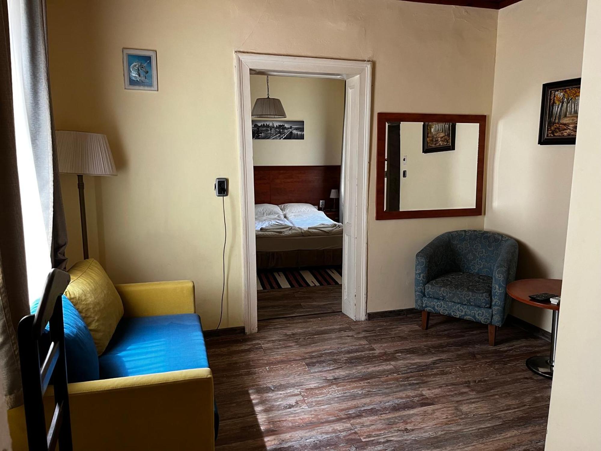 Guest Rooms Donovi Βάρνα Εξωτερικό φωτογραφία